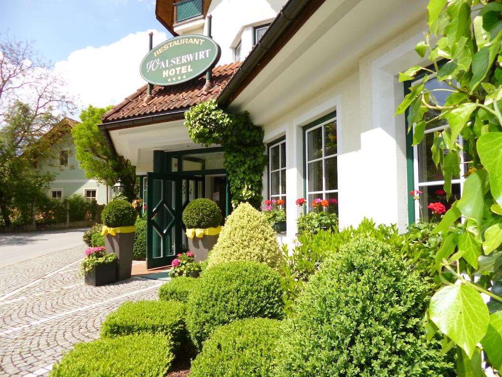 Hotel Walserwirt Exteriör bild
